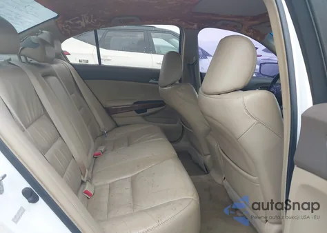 2009 Honda Accord 2.4 Ex-L z USA, uszkodzony, nr VIN 1HGCP26809A012238